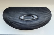 Oakley Black Eye Glasses Sunglasses Case Zipper Close Logo Zipper Tab