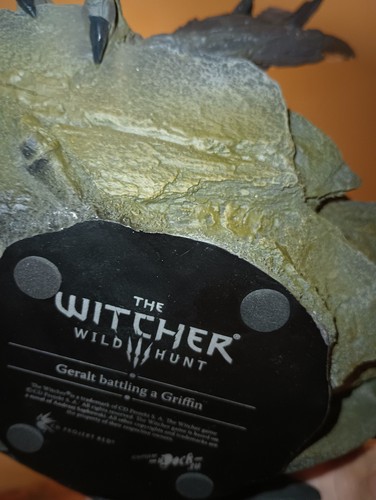 The Witcher 3 Wild Hunt Collector's Edition - Geralt vs Griffin Statue with Box - Afbeelding 6 van 16