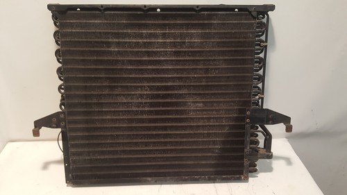 Originaler BMW E36 325i, Bj.1992, Klimakondensator/Kühler mit elekt. Lüfterrad