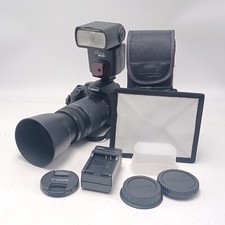 Canon Rebel T6 18MP Camera Bundle EF Lens 75-300 Flash Awesome Condition