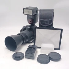 Canon Rebel T6 18MP Camera Bundle EF Lens 75-300 & Flash Awesome Condition