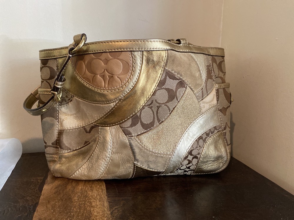 coach handbags used large pre-owned