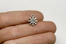 Bulk 60 Snowflake Charms, Holiday Pendant, Antique Silver Tone US Seller 232