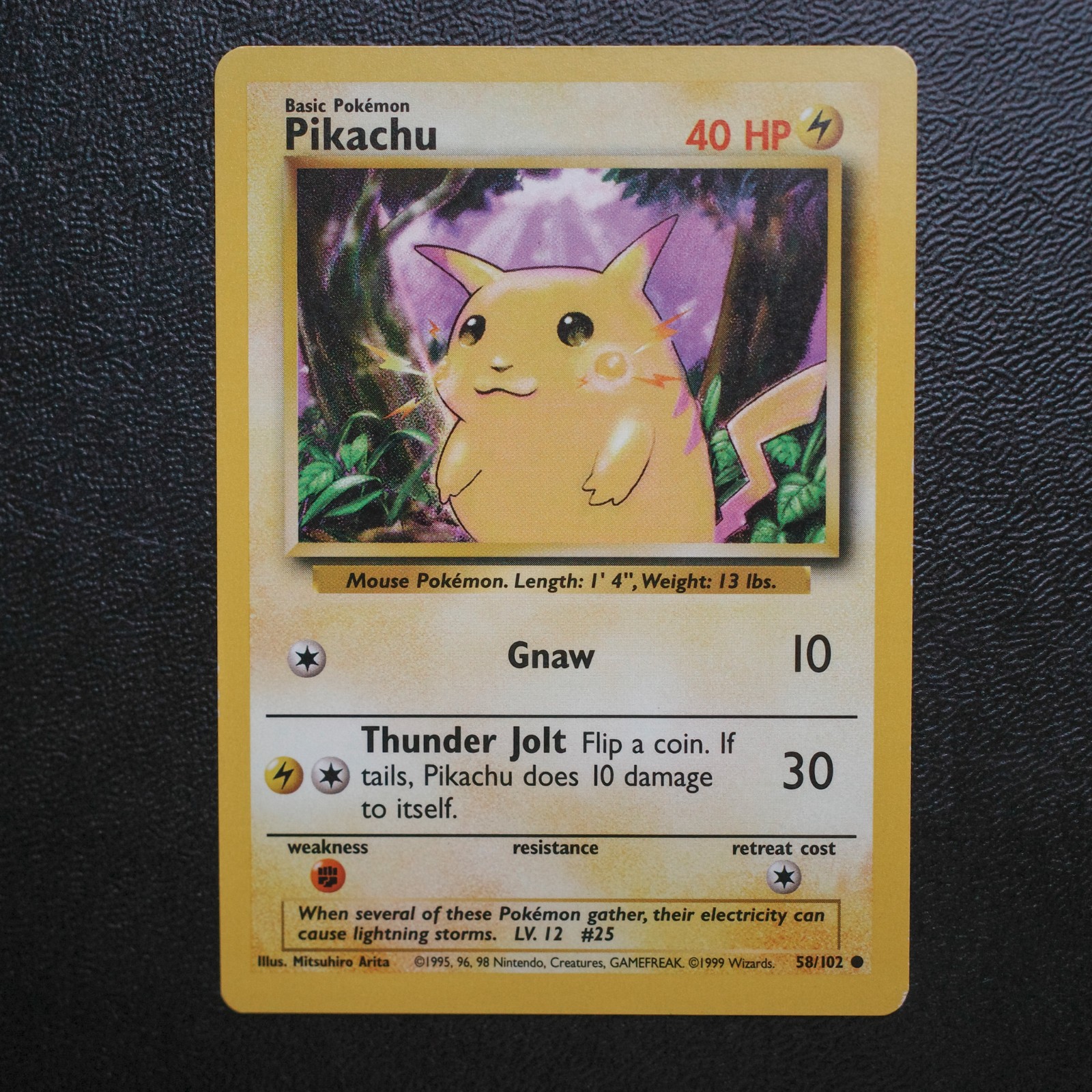 Pikachu 058/102 Base Set Regular - LP