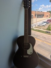 Gretsch Jim Dandy Acoustic Guitar With Case