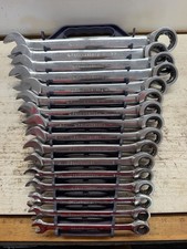 Gearwrench 9416 Ratchet Wrench Set Metric 16 Pieces Great Shape Gearwrench 9416 Ratchet Wrench Set Metric 16 Pieces Great Shape