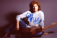 MUSICIAN Pat Metheny autograph, signed photo