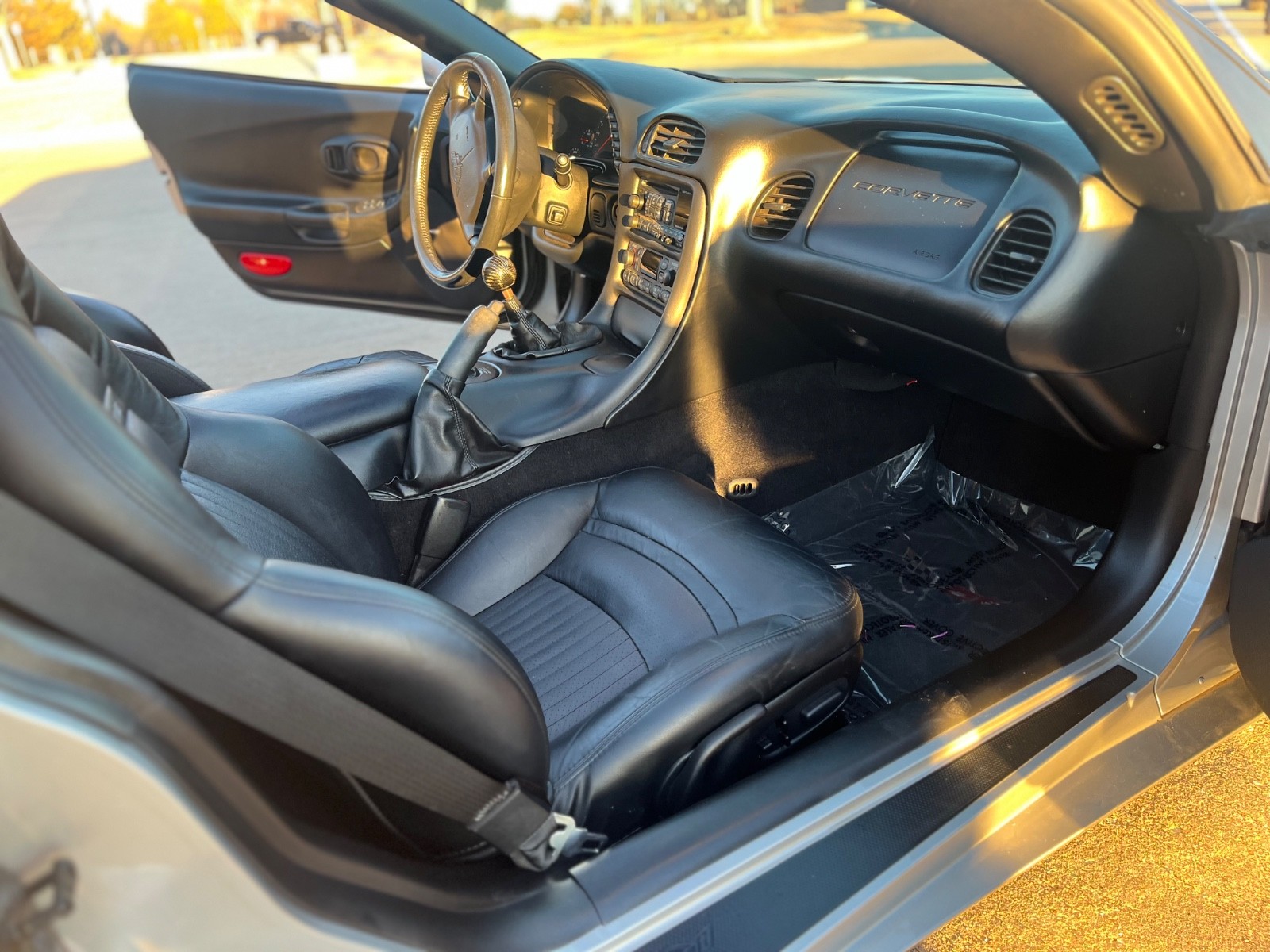2004 Silver Chevrolet Corvette   | C5 Corvette Photo 7