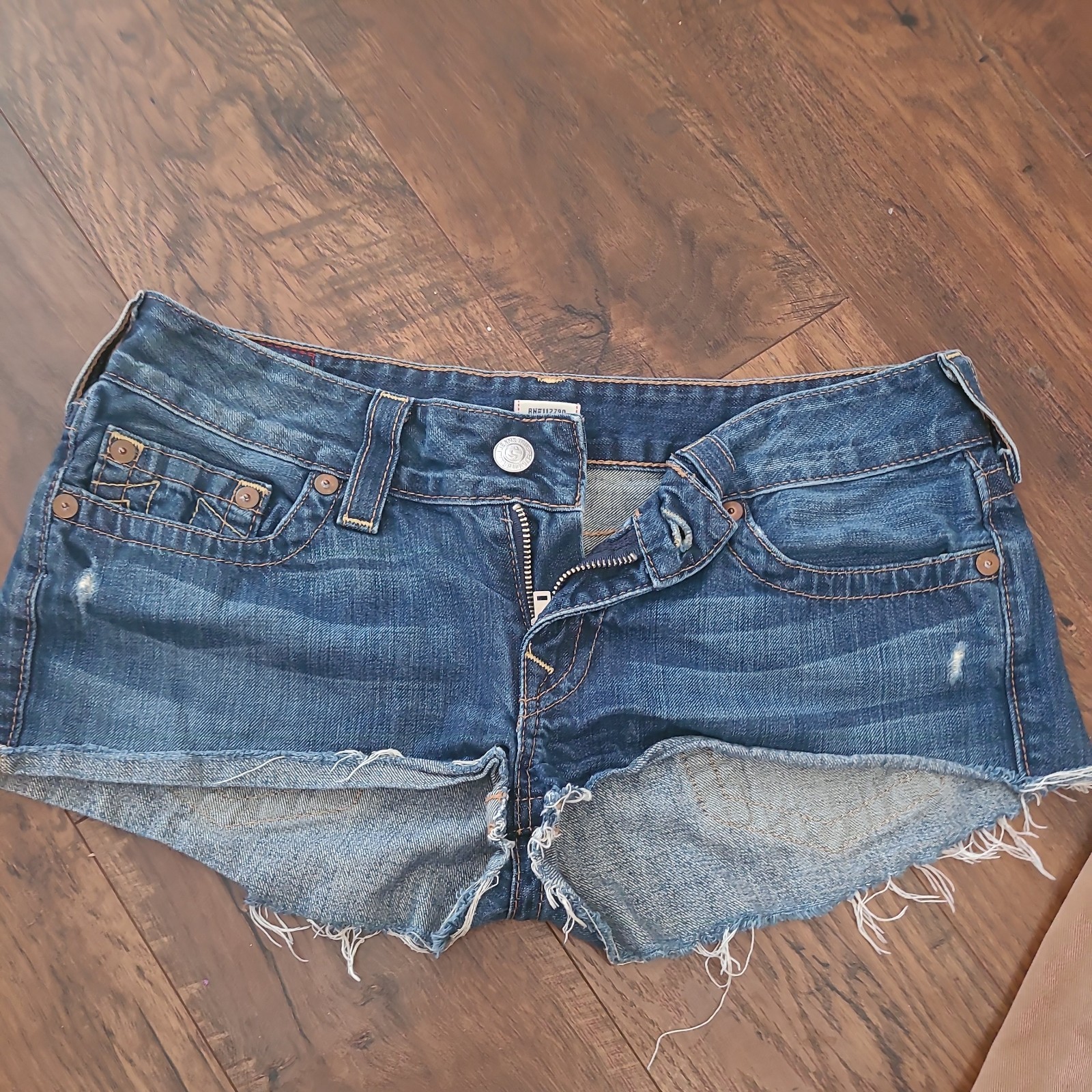 True Religion Cut-Off Distressed Denim Blue Women's Shorts size 31
