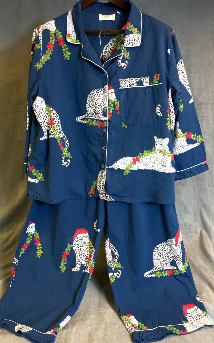 SAATVIK White Leopard Cat Pajamas Set Navy Christmas Garland Santa Hat Womens XL View 2