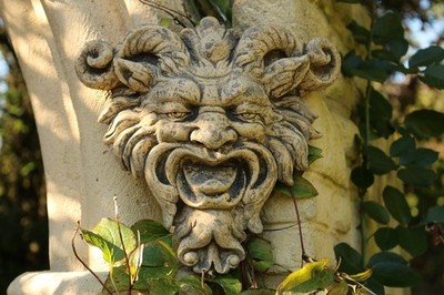 Gargoyle Dämon Teufel Wandhänger Nr.1 Steinfigur frostfester Steinguss