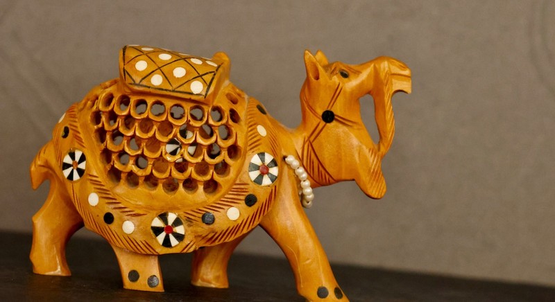 Figurine Unique Hand Carved Wooden 4" Camel witj another one inside from India