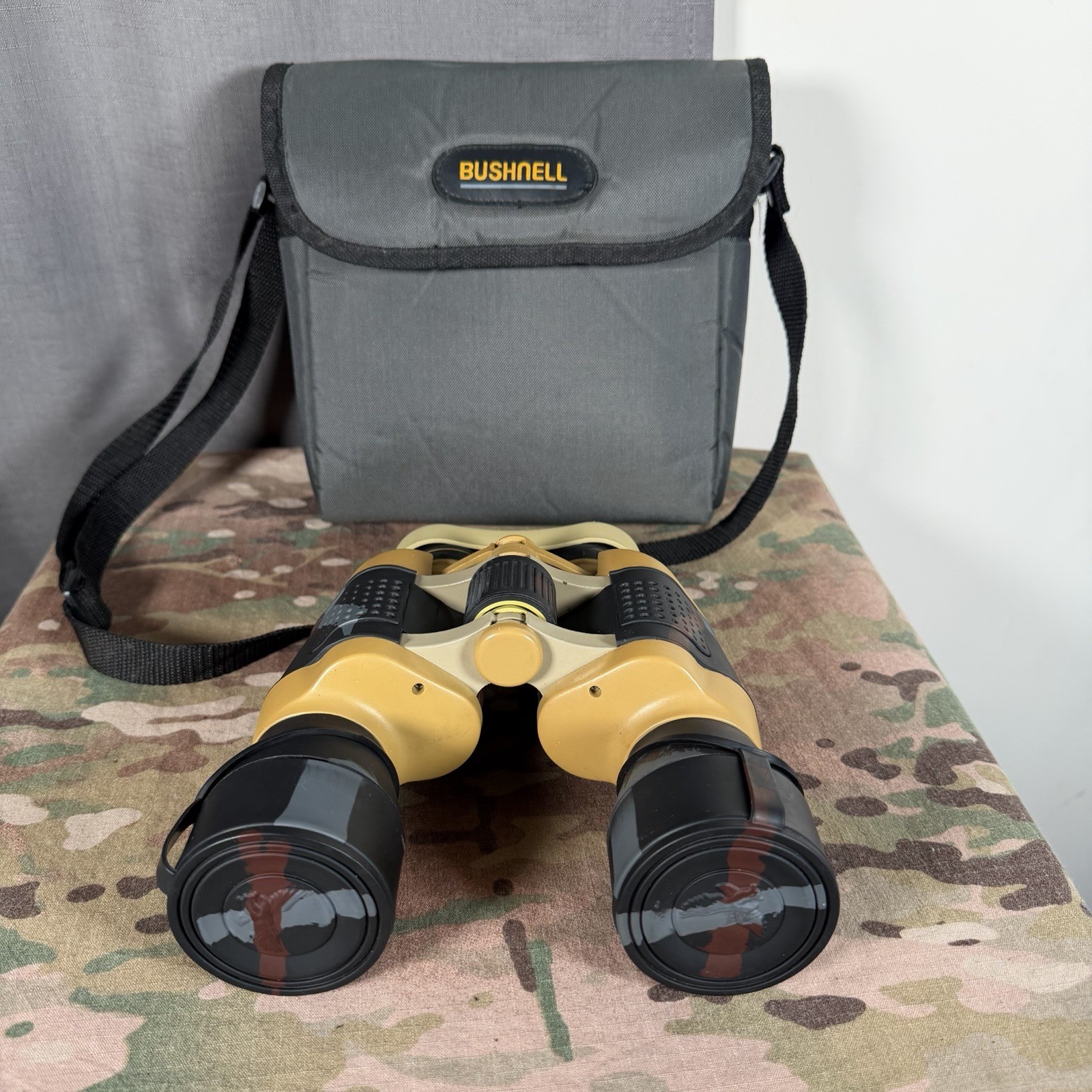 Binoculars 10x50 96m/1000m W/ Carry Case