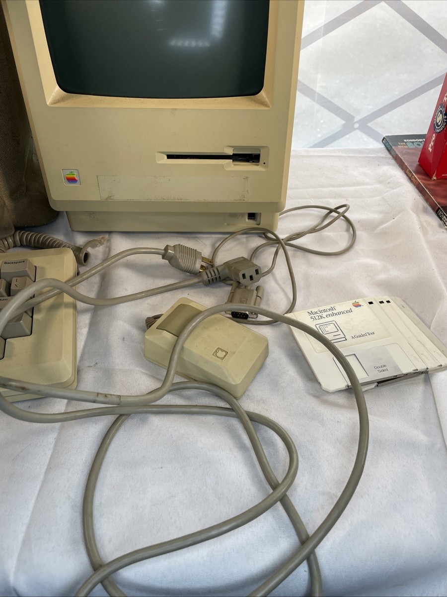 Apple Macintosh 512K Vintage Computer With Original Keyboard