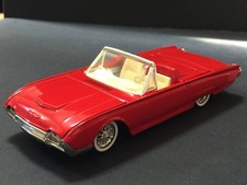 Solido 1/43 Ford Thunderbird FORD THUNDERBIRD G.SPORT 1961 French design