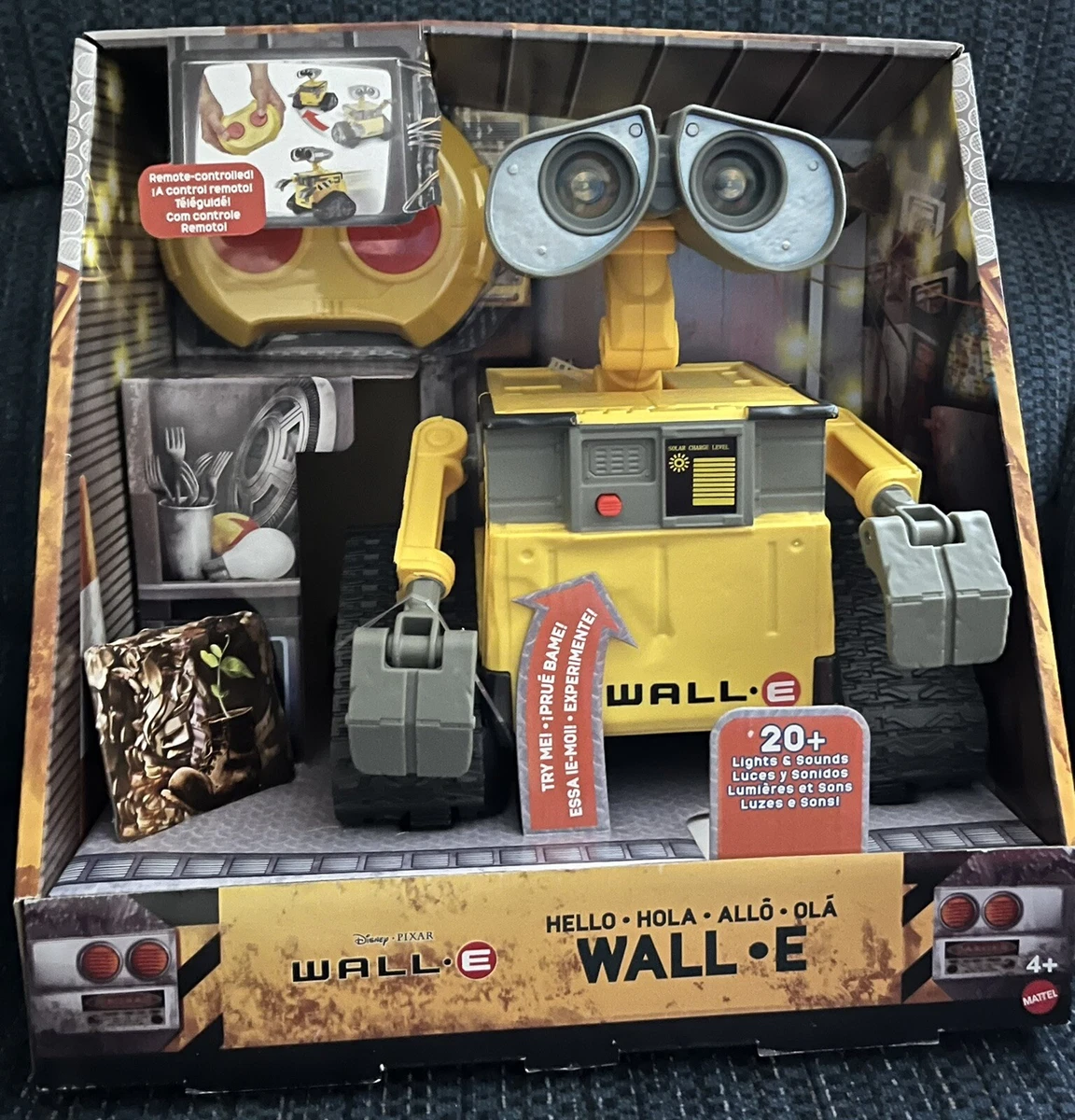 Mattel Disney Pixar WALLE Robot Toy, Remote Control Hello WALLE Robot