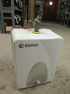 EEMAX EMT2.5 STORAGE TANK WATER HEATER 150 PSI  2.5 GALLON 1440 WATT 120 VAC