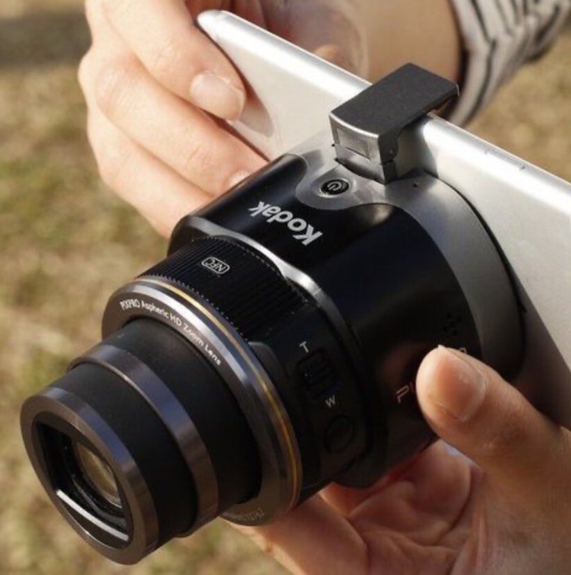 Kodak SL25 PIXPRO 16MP Smartphone Camera  Wi-Fi/NFC 24-600mm 25x Auto Focus