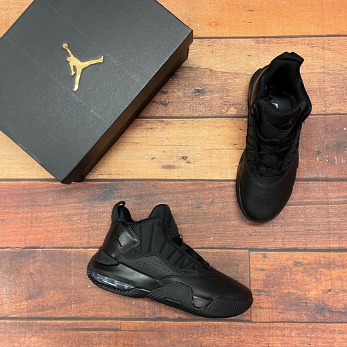 triple black 4s