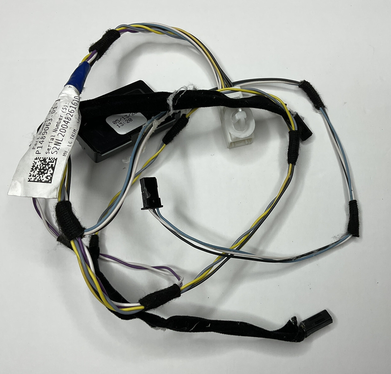 Tesla Model Y Rear Trunk Tailgate Wire Harness Assembly P1489063-01-0 GENUINE!-image