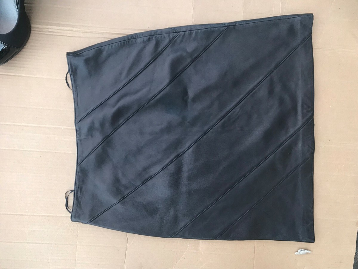 Jupe En Cuir Véritable Guess - Taille 2 - Noir - Très Douce - Occasion En Excellent état