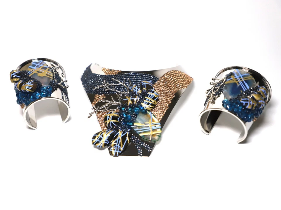 Collar Gargantilla Plata y Conjunto de Brazaletes Azul para Celebridades ÚNICO EN SU CLASE Foto 2 de 4