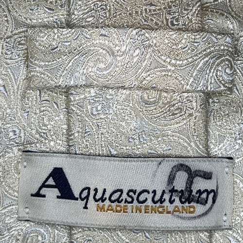 £95 AQUASCUTUM HOMBRE DOS TONOS MARFIL TEJIDO PAISLEY CORBATA DE SEDA DE LUJO HECHA EN REINO UNIDO Y5 - Imagen 6 de 10