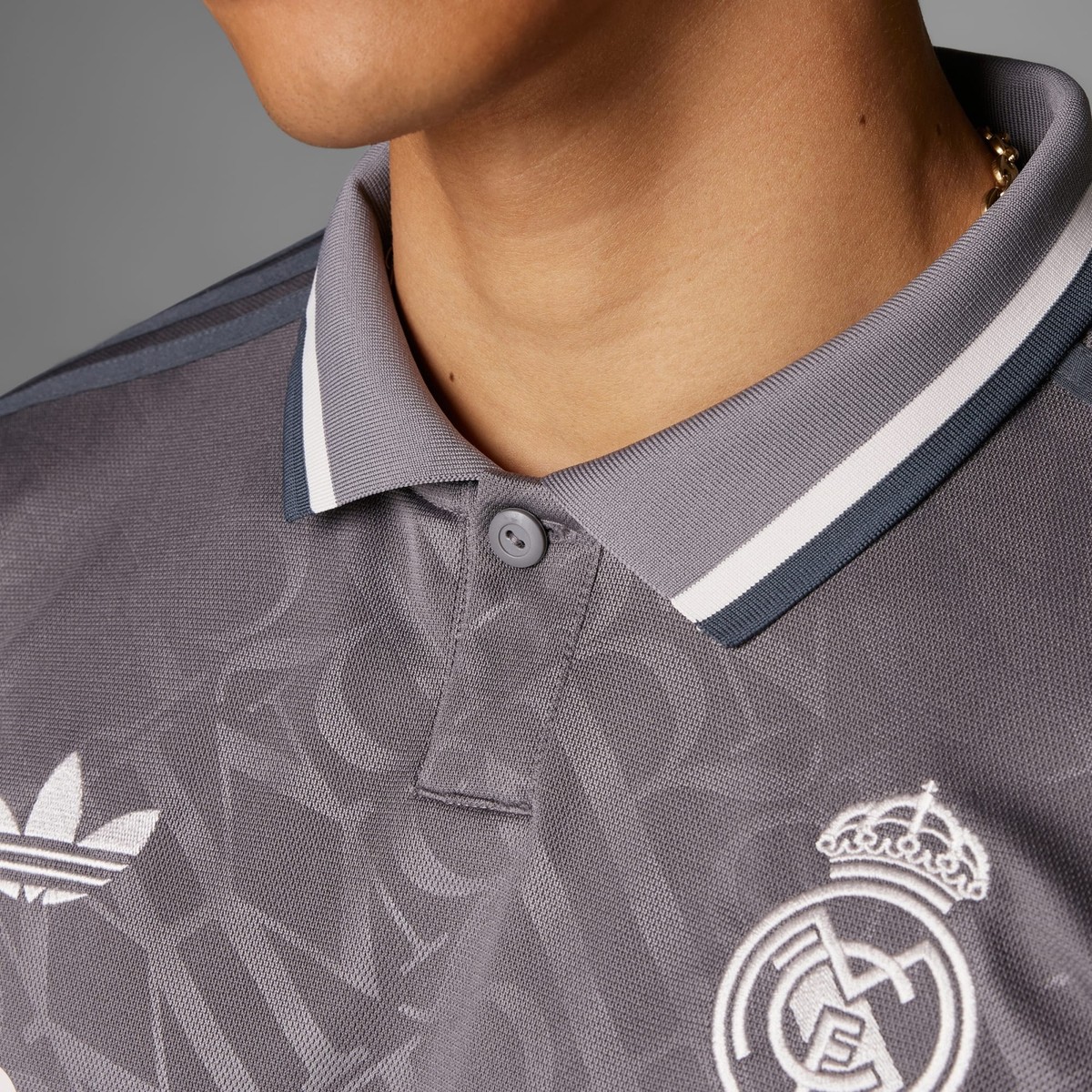 ADIDAS REAL MADRID 24/25 THIRD JERSEY MENS SIZES CHARCOAL COLOR