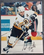 Boston Bruins Adam Oates Autographed 8x10 Hockey Photo