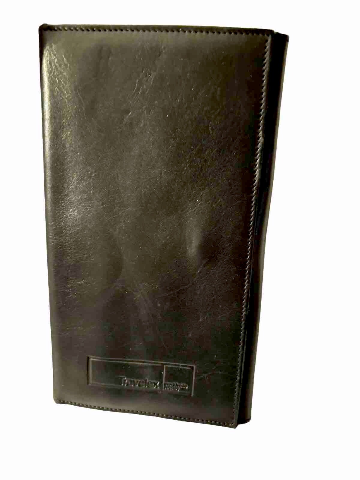 ROOTS Canada Unisex Black Leather Passport Holder Leather Travel Wallet