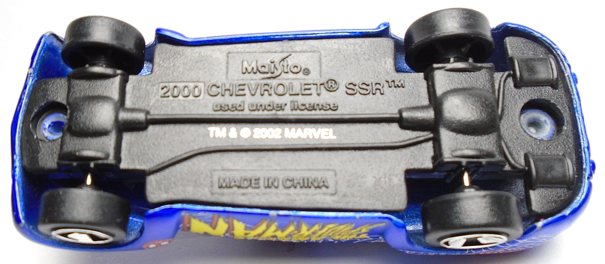 2002 MAISTO 2000 CHEVROLET SSR AMAZING SPIDER-MAN BLUE 1:64
