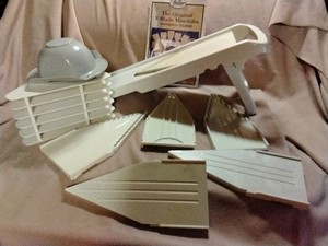 Original FULLER V-Slicer Mandoline Food Slicer