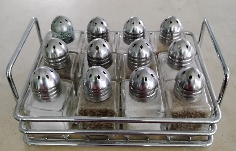 12 Piece Glass Salt and Pepper Set with Stainless Steel Caddy Holder