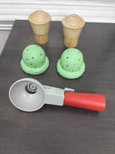 Melissa & Doug Magnetic Scoop Stack Ice Cream  MINT CHOCOLATE CHIP  Cones Scoop