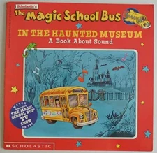 The Magic School Bus In The Haunted - Paperback, by Beech Linda - Acceptable