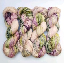 Handgefärbte Sockenwolle 100g 420m SOFT Crem...