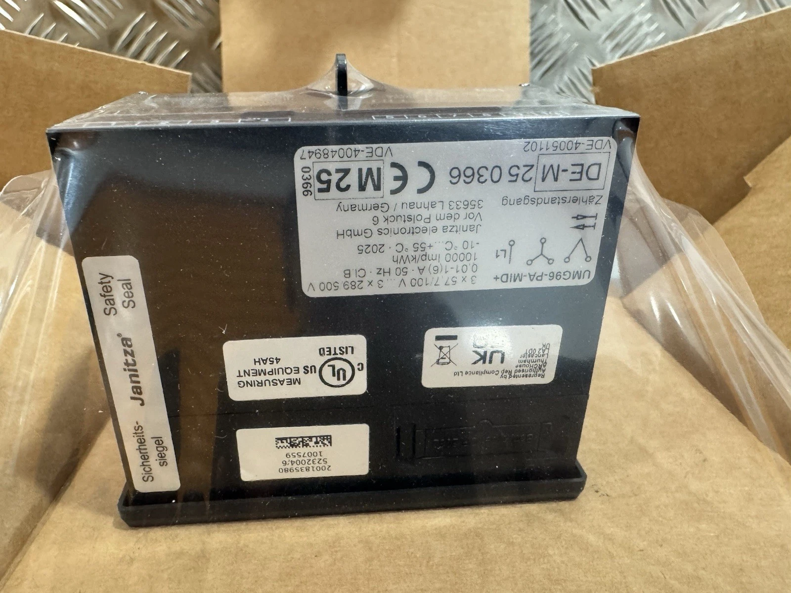 Janitza 5232004 UMG96-PA-MID+ Energy Meter MID Certified Brand New In Box 6