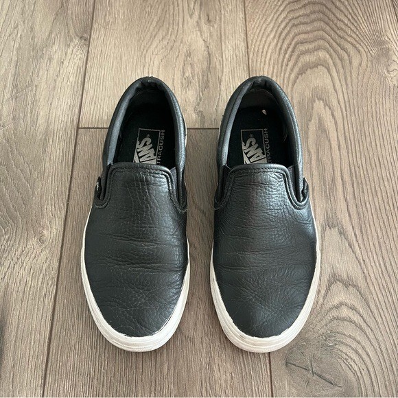 Black leather vans size 7 hotsell