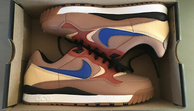 nike acg wildwood desert dust