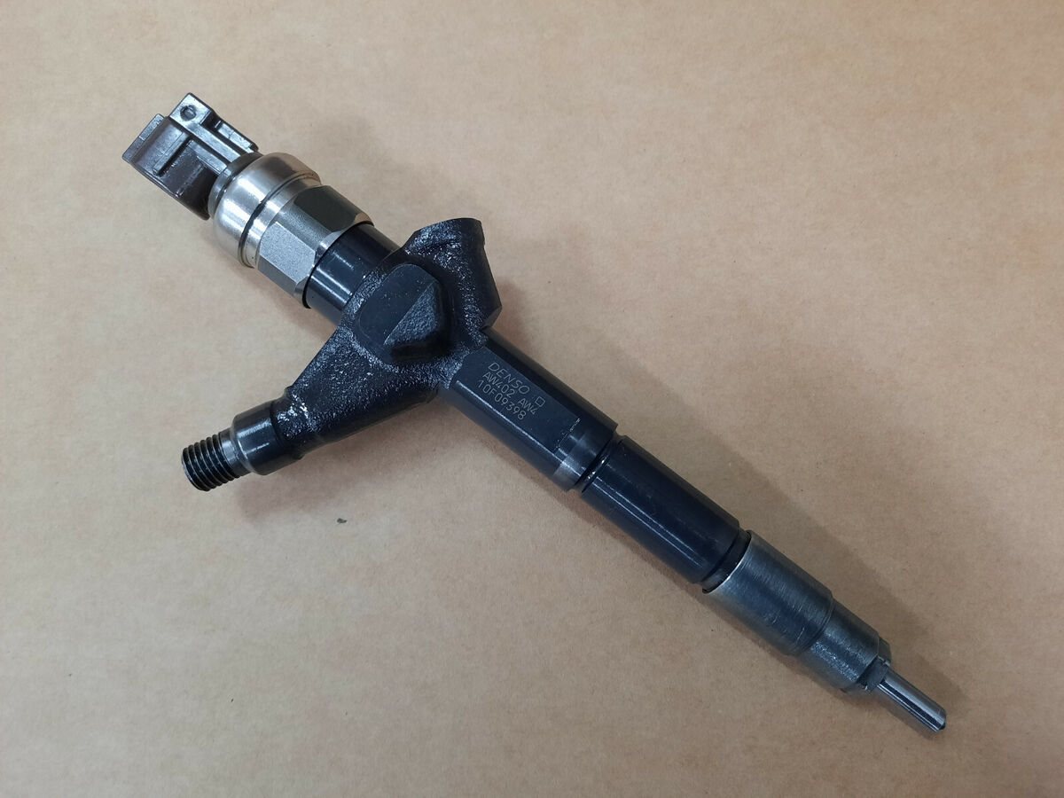 DENSO Fuel Injector For Nissan YD22 Almera Primera X-Trail DENSO Fuel Injector For Nissan YD22 Almera Primera X-Trail