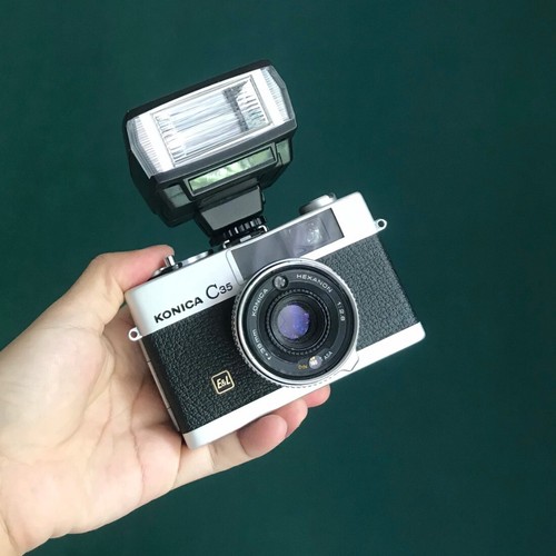 Mini Flash Sync Port Fill Light Speedlite for Olympus 35 Series TRIP35 Pen EE F - Picture 7 of 17