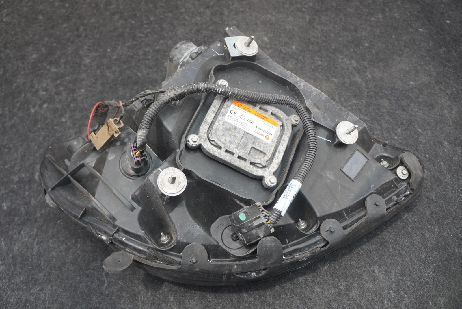 Front Left Driver Carbon Fiber Headlight Chevrolet Corvette ZR1 C6 2009 *Note