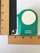 Marvy Uchida Corner Design Punch - Fleur-de-lis - NEW