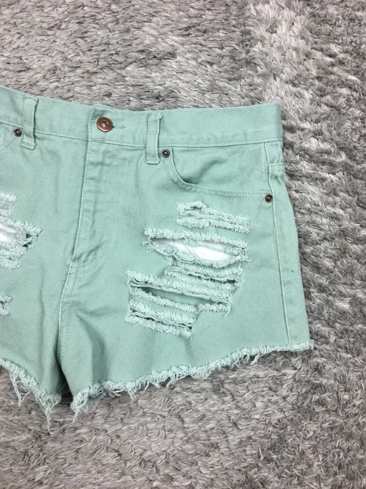 Pantalones cortos de jean Forever 21 para mujer talla 29 verde denim desgastado Foto 2 de 4