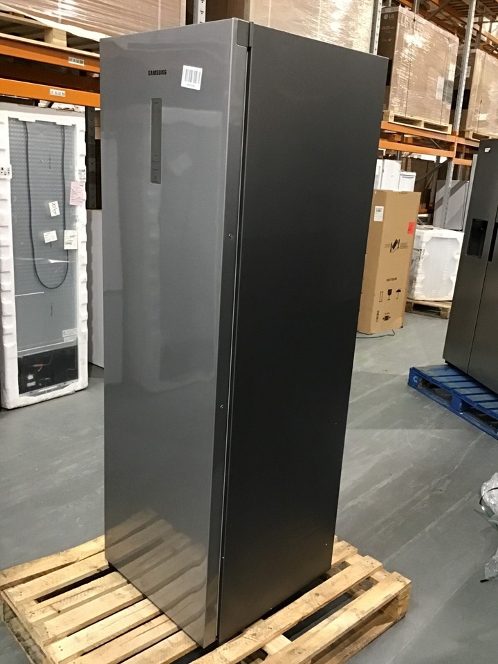 Samsung RZ32C7BDESA Tall One Door WiFi Freezer Silver Total No