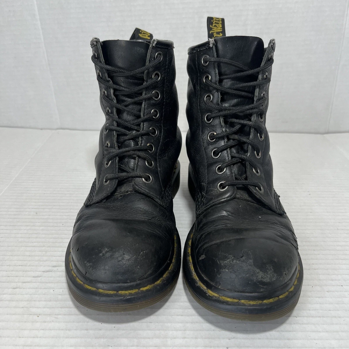 Dr. Martens AirWair 11821 Women s Size 6 Combat Boots 8 Eye Black