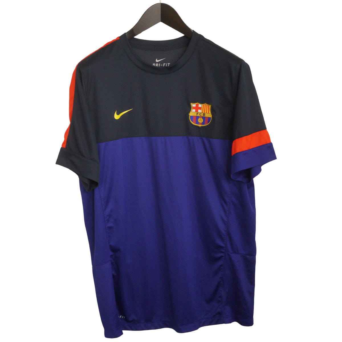 【achieve】 FC Barcelona training top FC Barcelona training sweatshirt 24/25 third kit – Barça