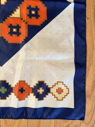 VINTAGE~SOUTHWESTERN / NATIVE AMERICAN THEME SCARF~27"Squ - Picture 5 of 9