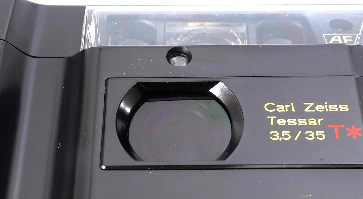 Kyocera TD Yashica T2 D Carl Zeiss Tessar T* 35mm FilmCamera JPN