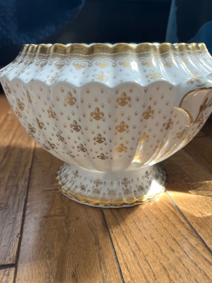 Spode - Fleur de Lys - Gold  - GORGEOUS  Soup Tureen - Excellent Condition - Image 4 of 4